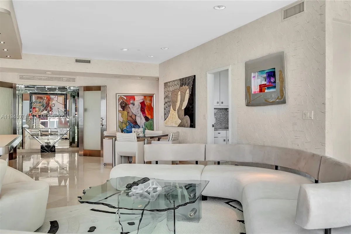 10101 Collins Ave, Bal Harbour FL 33154