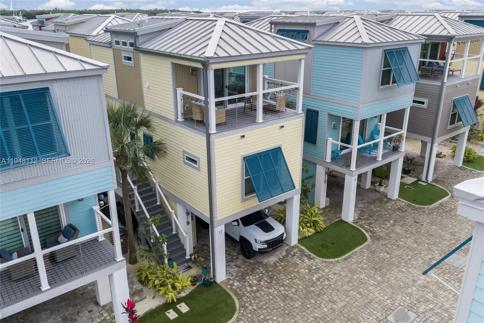 2 bedroom 2 bath for sale at 101 11th Street Ocean, Unit 17, Marathon FL 33050