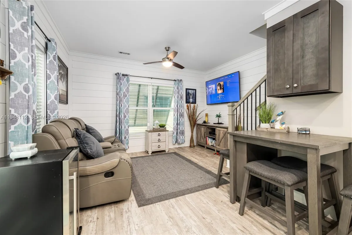 101 11th Street Ocean, Unit 17, Marathon FL 33050