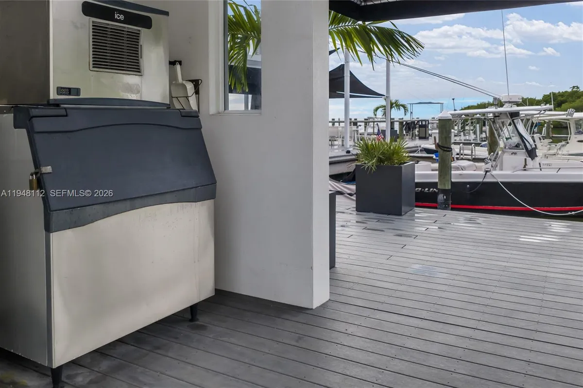 101 11th Street Ocean, Unit 17, Marathon FL 33050