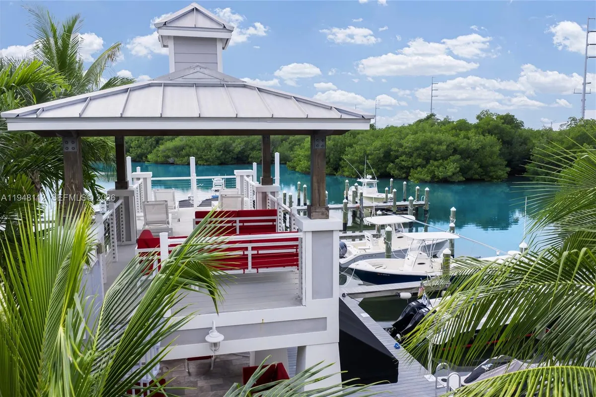 101 11th Street Ocean, Unit 17, Marathon FL 33050