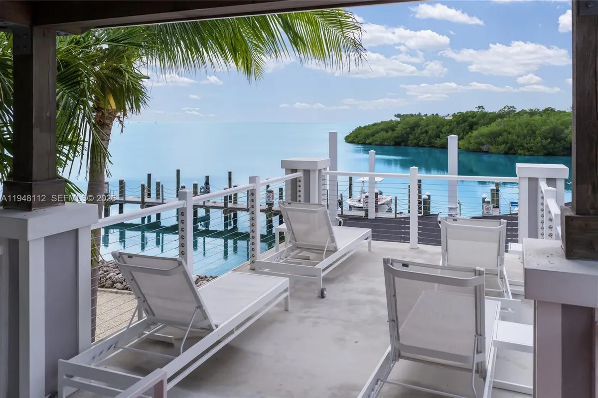 101 11th Street Ocean, Unit 17, Marathon FL 33050