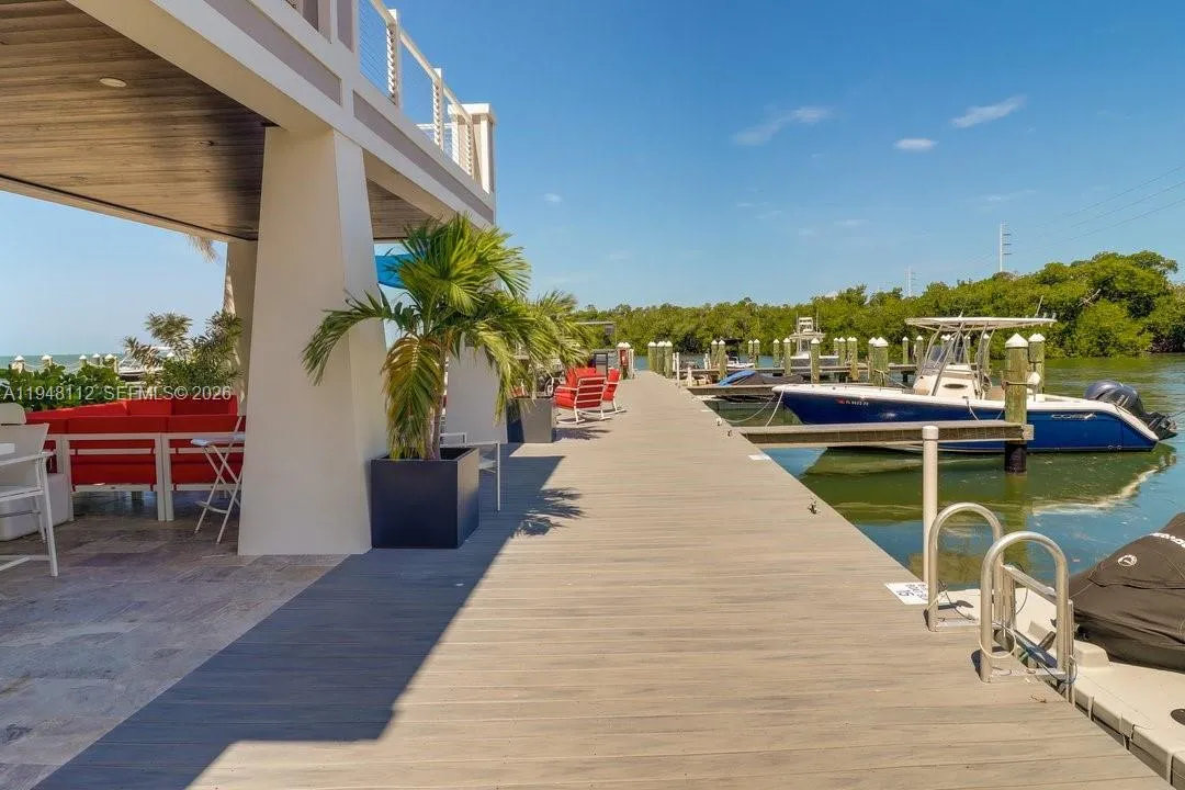 101 11th Street Ocean, Unit 17, Marathon FL 33050