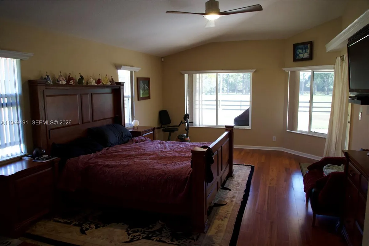 2564 Deer Run Trl, Loxahatchee FL 33470