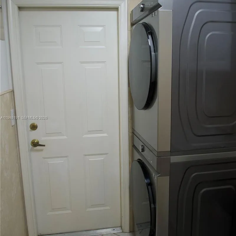 2564 Deer Run Trl, Loxahatchee FL 33470