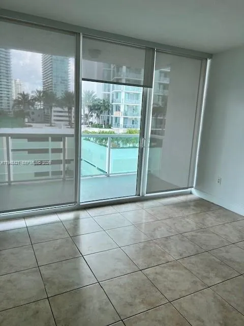 500 NE 29th St # 1002, Miami FL 33137