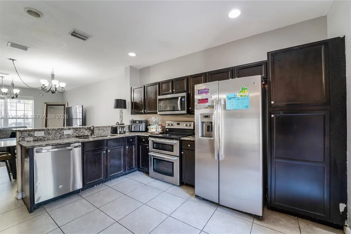 9360 SW 171st Ct, Miami FL 33196