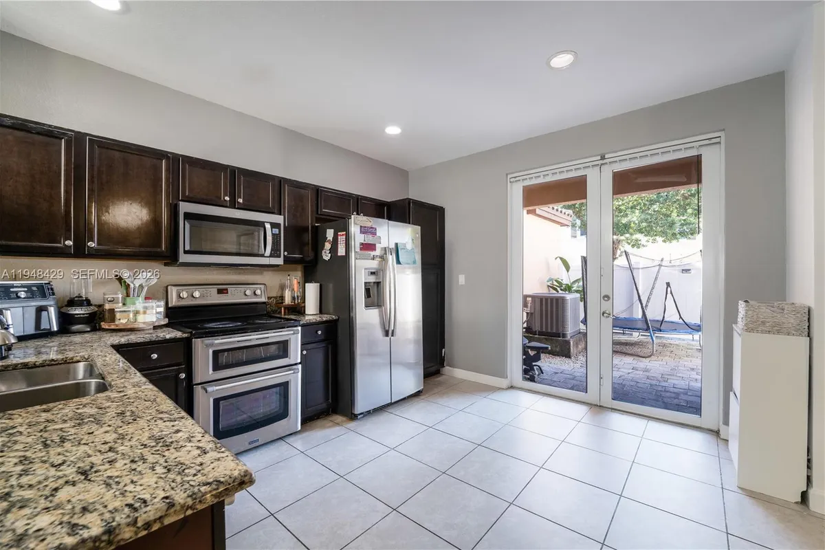 9360 SW 171st Ct, Miami FL 33196