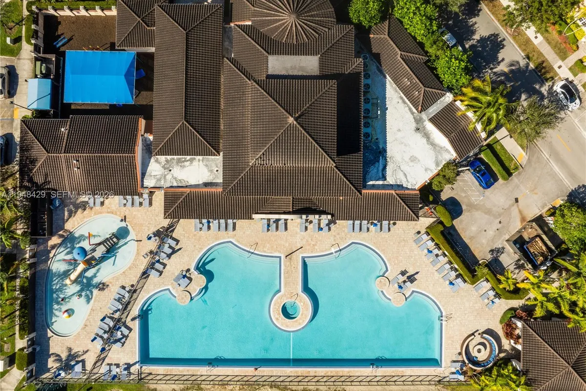 9360 SW 171st Ct, Miami FL 33196