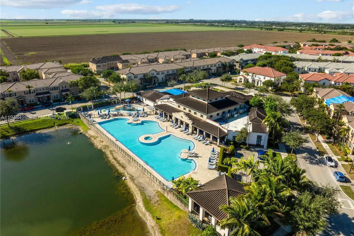 9360 SW 171st Ct, Miami FL 33196