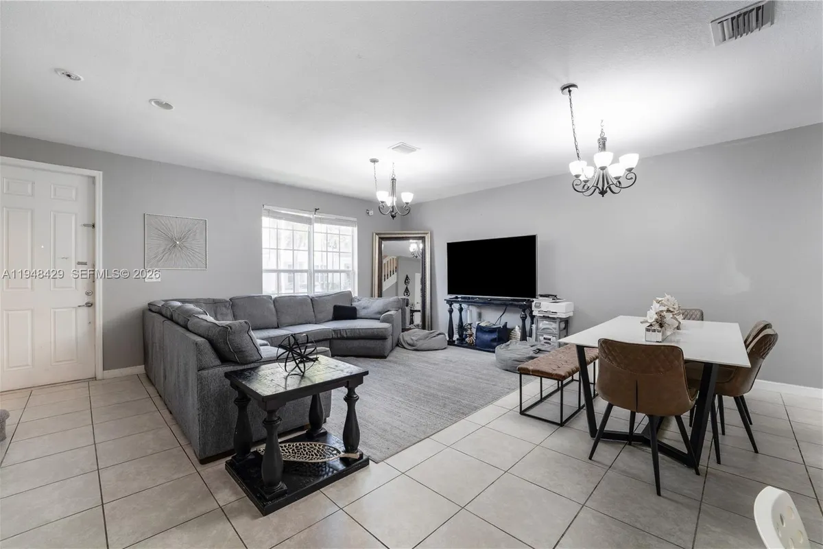 9360 SW 171st Ct, Miami FL 33196