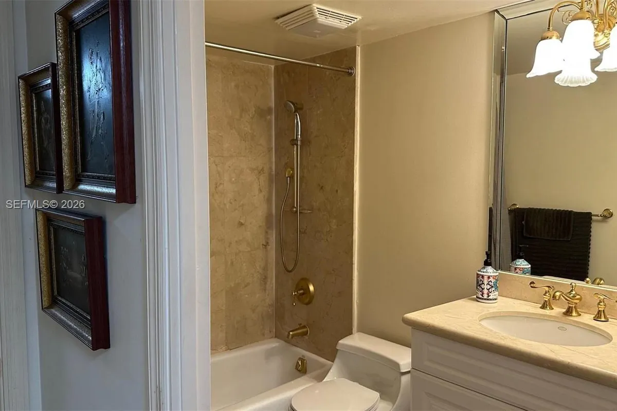 210 174th St # 1909, Sunny Isles Beach FL 33160