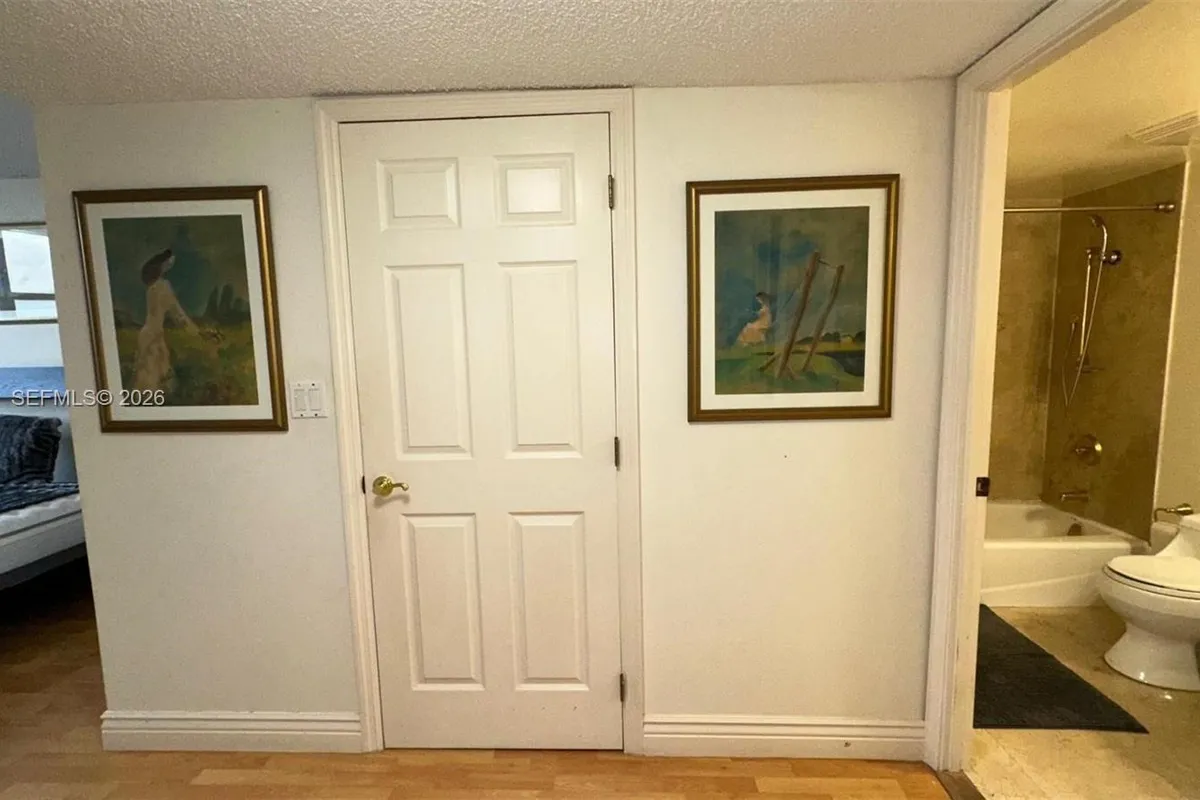 210 174th St # 1909, Sunny Isles Beach FL 33160