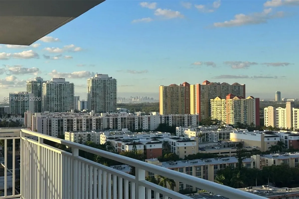 210 174th St # 1909, Sunny Isles Beach FL 33160