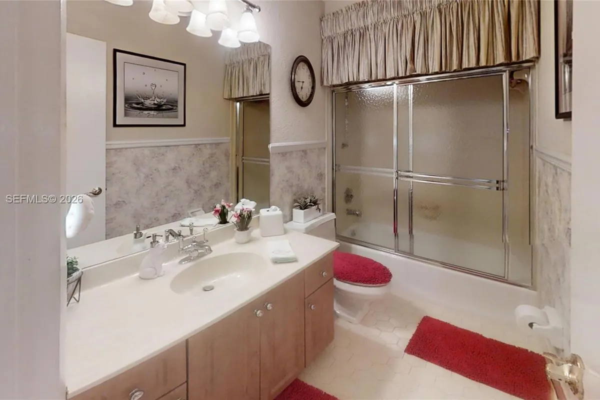 1527 Edgewater Circle, Fort Myers FL 33919