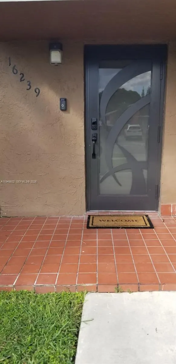 16239 SW 305th St, Homestead FL 33033