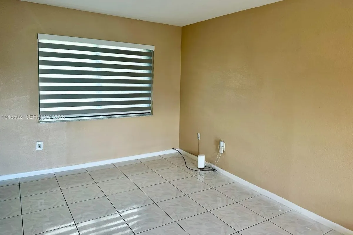 16239 SW 305th St, Homestead FL 33033