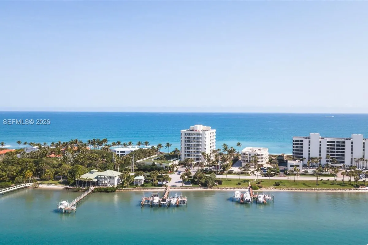 19950 Beach Rd # 4S, Jupiter FL 33469