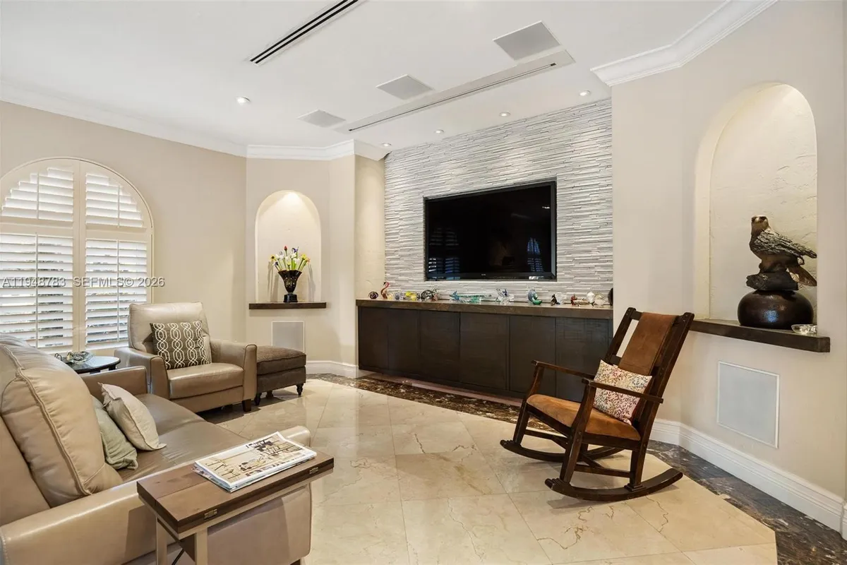 11011 Marin St, Coral Gables FL 33156