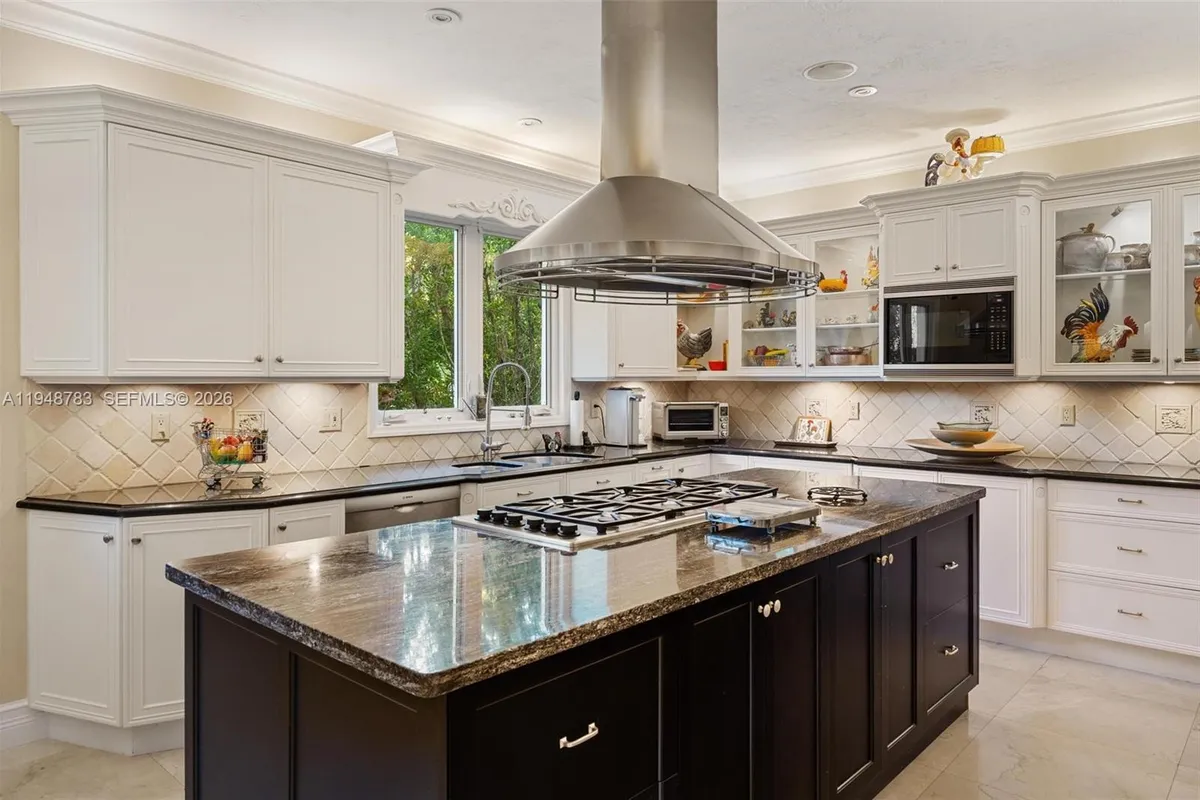 11011 Marin St, Coral Gables FL 33156