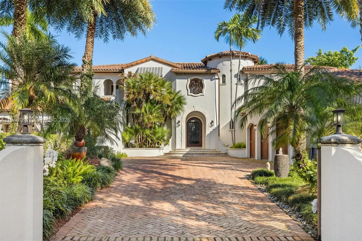 11011 Marin St, Coral Gables FL 33156