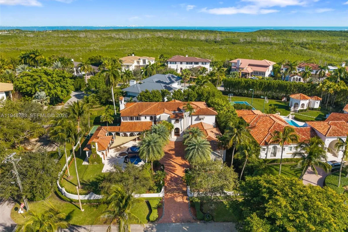 11011 Marin St, Coral Gables FL 33156