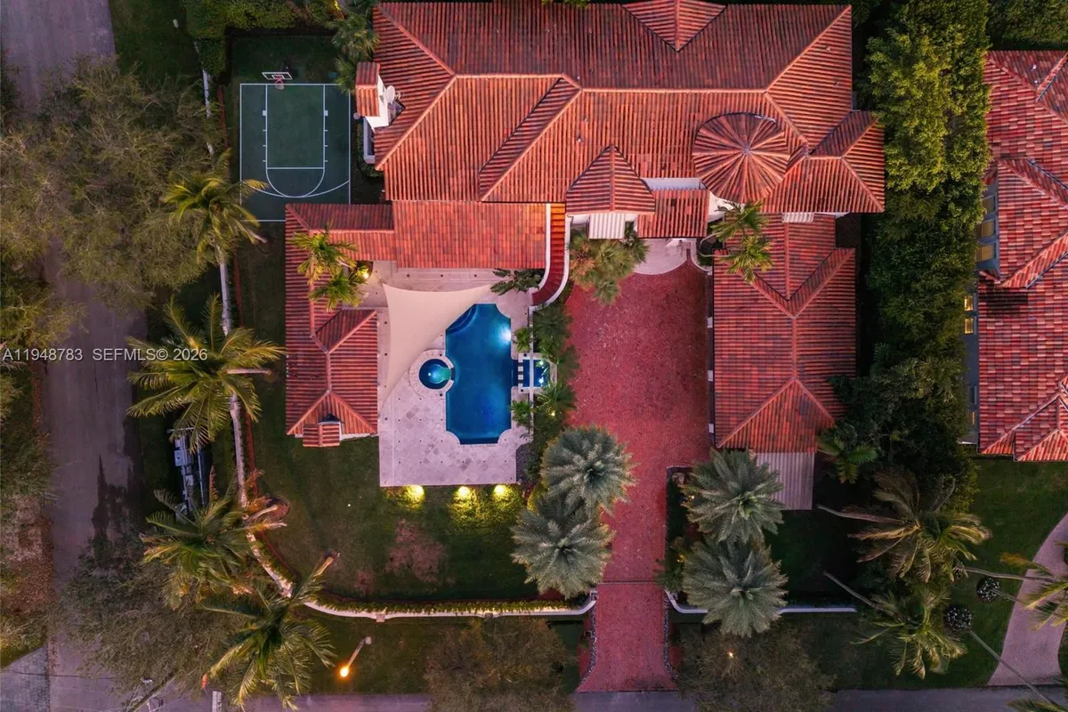 11011 Marin St, Coral Gables FL 33156