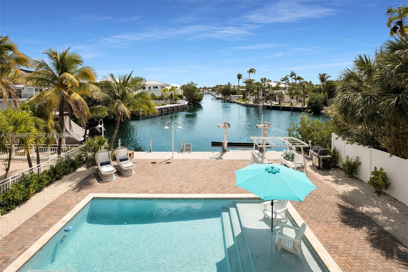 187 Plantation Ave, Plantation Key FL 33070