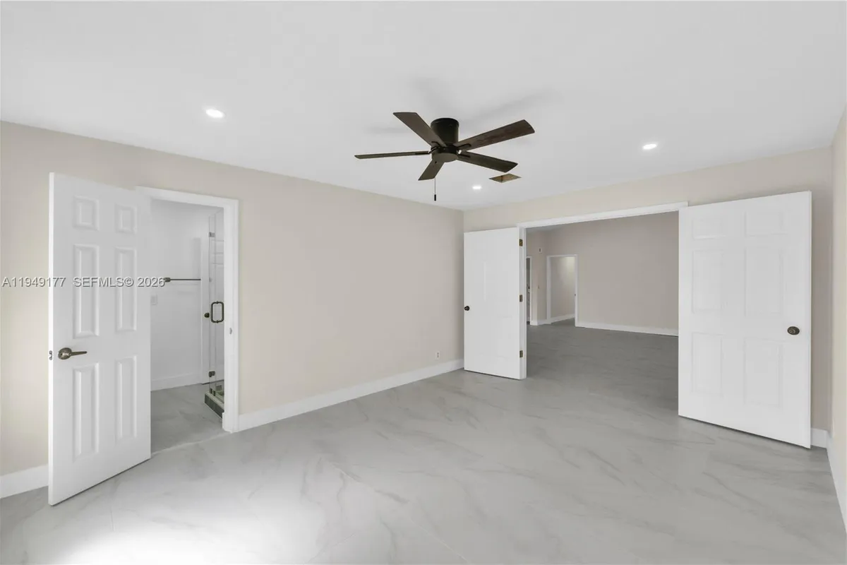 8419 NW 55th Ct, Coral Springs FL 33067