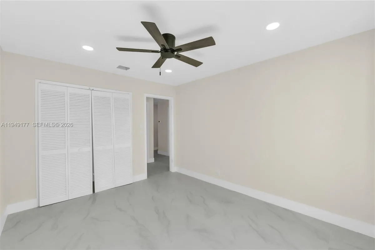 8419 NW 55th Ct, Coral Springs FL 33067