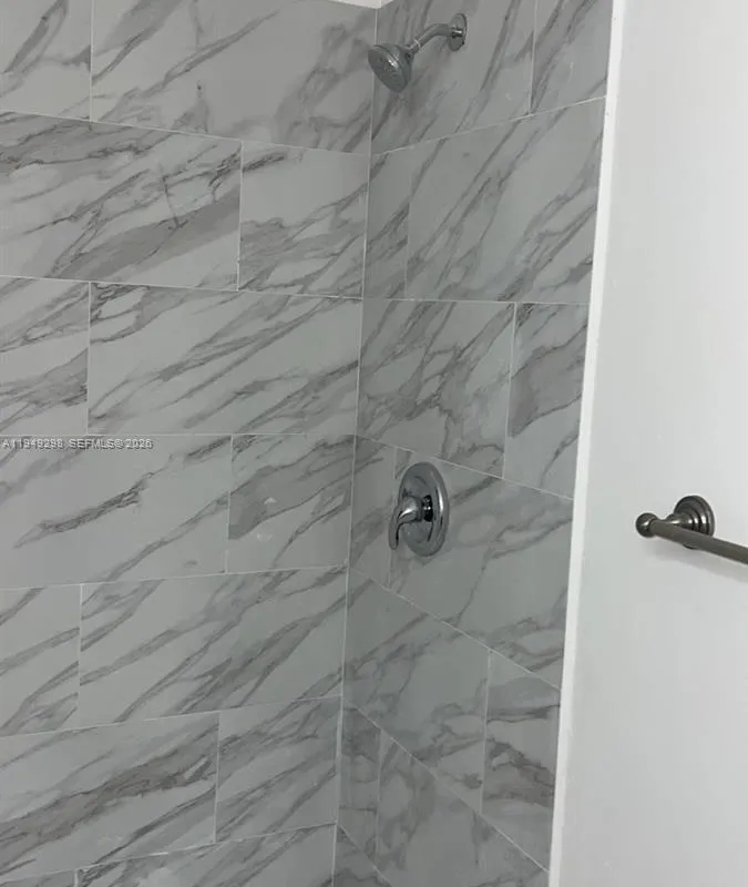 1802 Waterview Cir # 1802, Palm Springs FL 33461