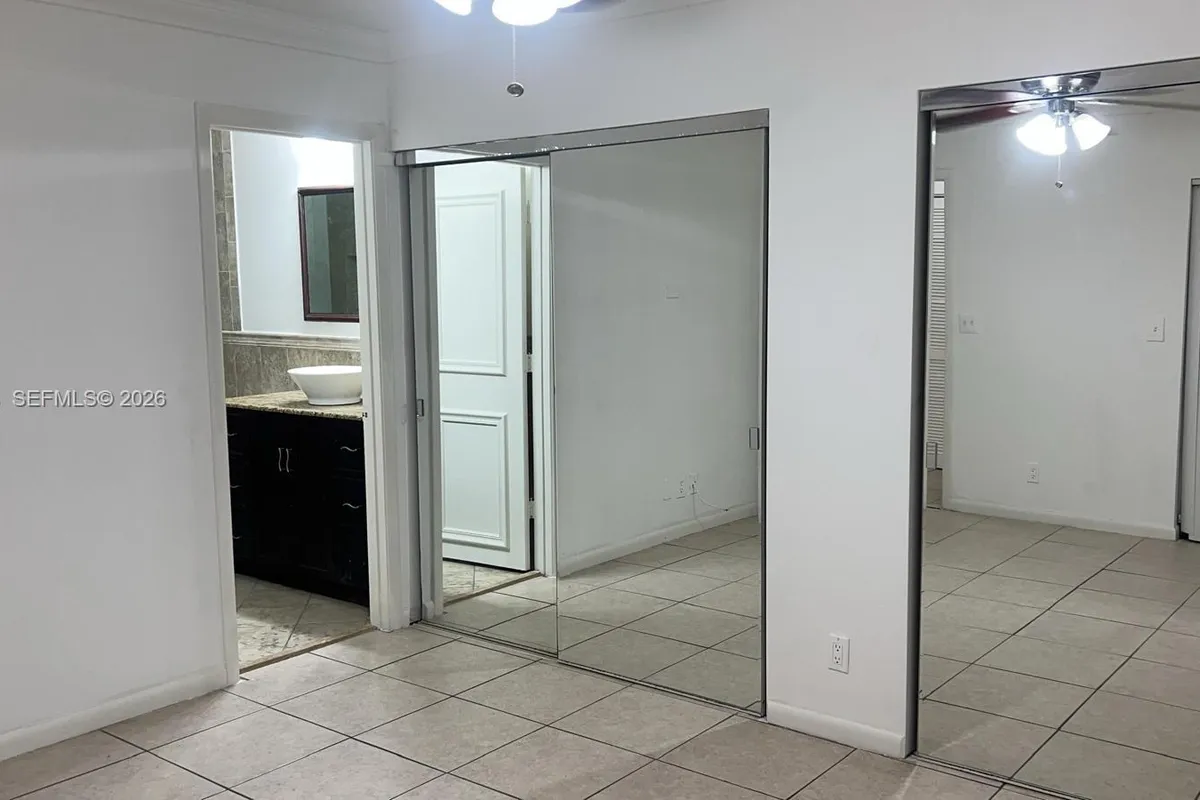 1802 Waterview Cir # 1802, Palm Springs FL 33461