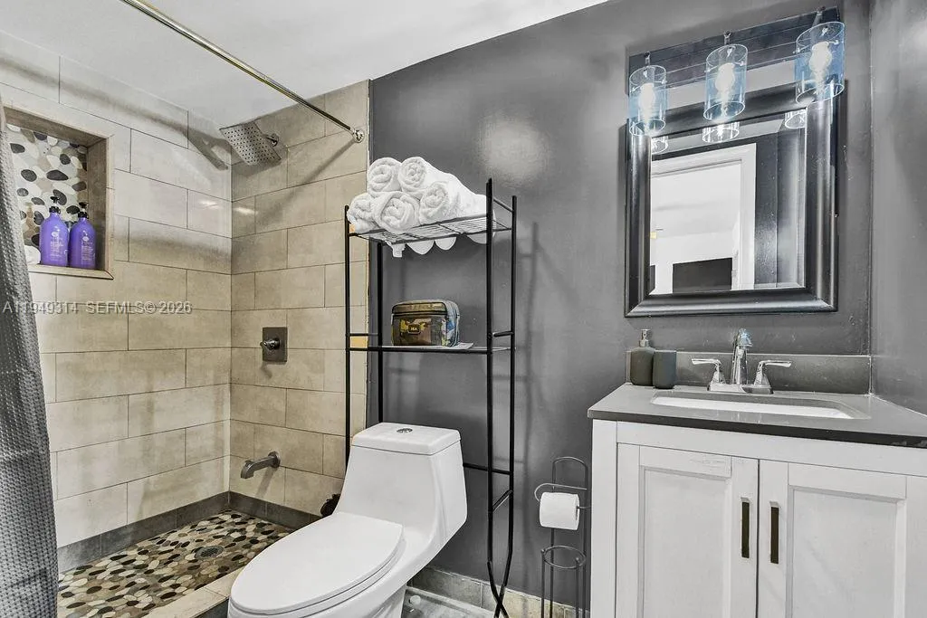 4722 SW 5th St # 4722, Miami FL 33134