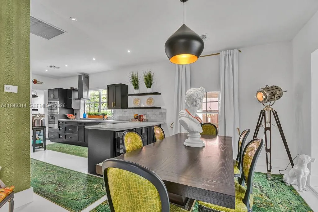 4722 SW 5th St # 4722, Miami FL 33134