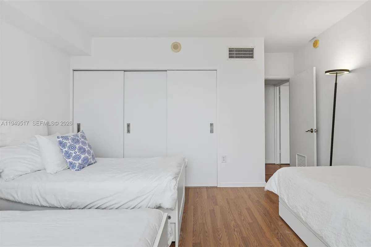 10275 Collins Ave # 718, Bal Harbour FL 33154