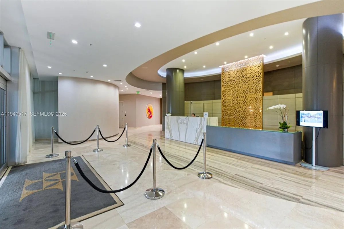 10275 Collins Ave # 718, Bal Harbour FL 33154