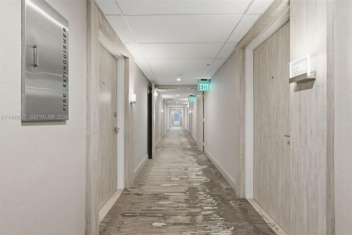 10275 Collins Ave # 718, Bal Harbour FL 33154