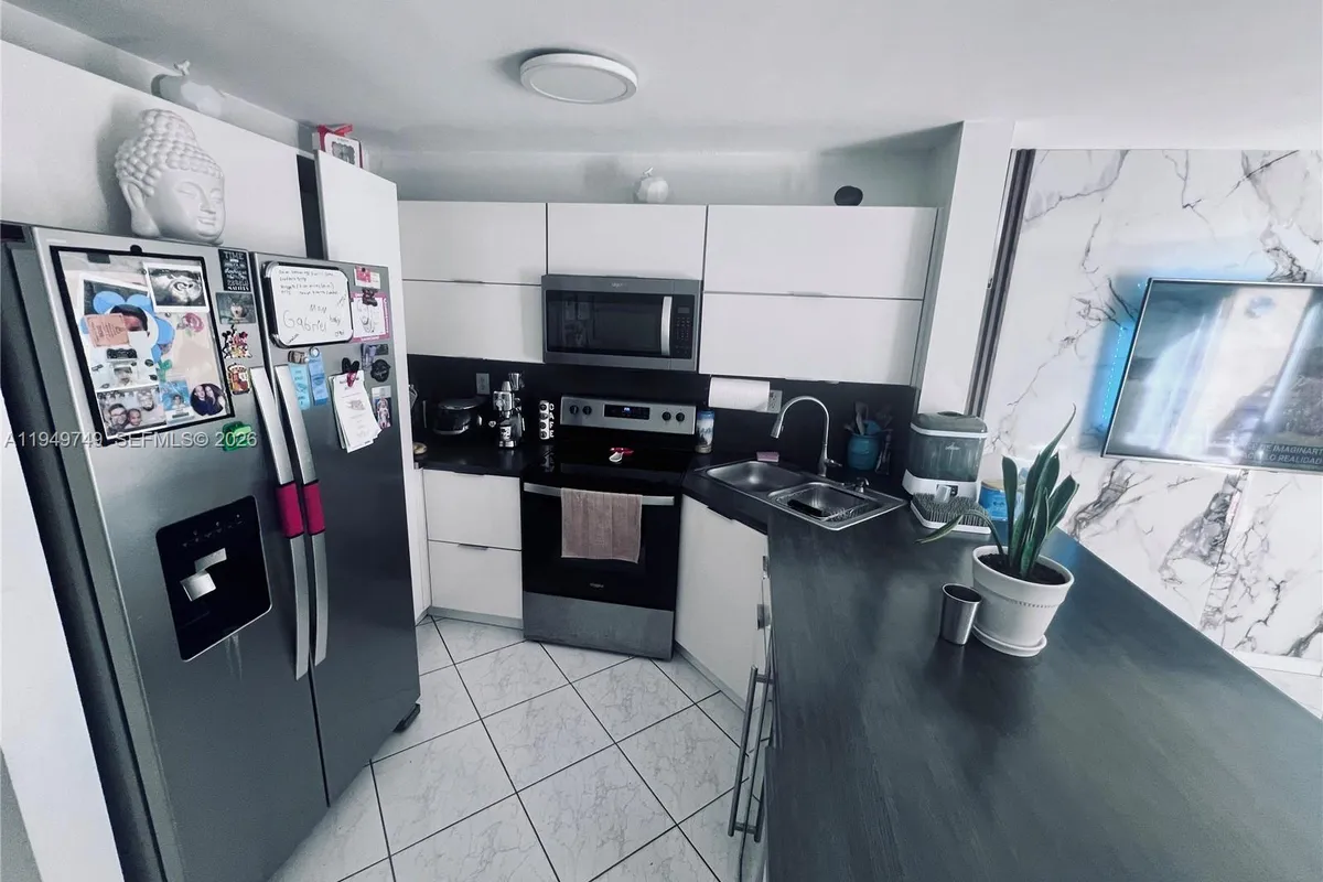 8851 NW 119th St # 5221, Hialeah Gardens FL 33018