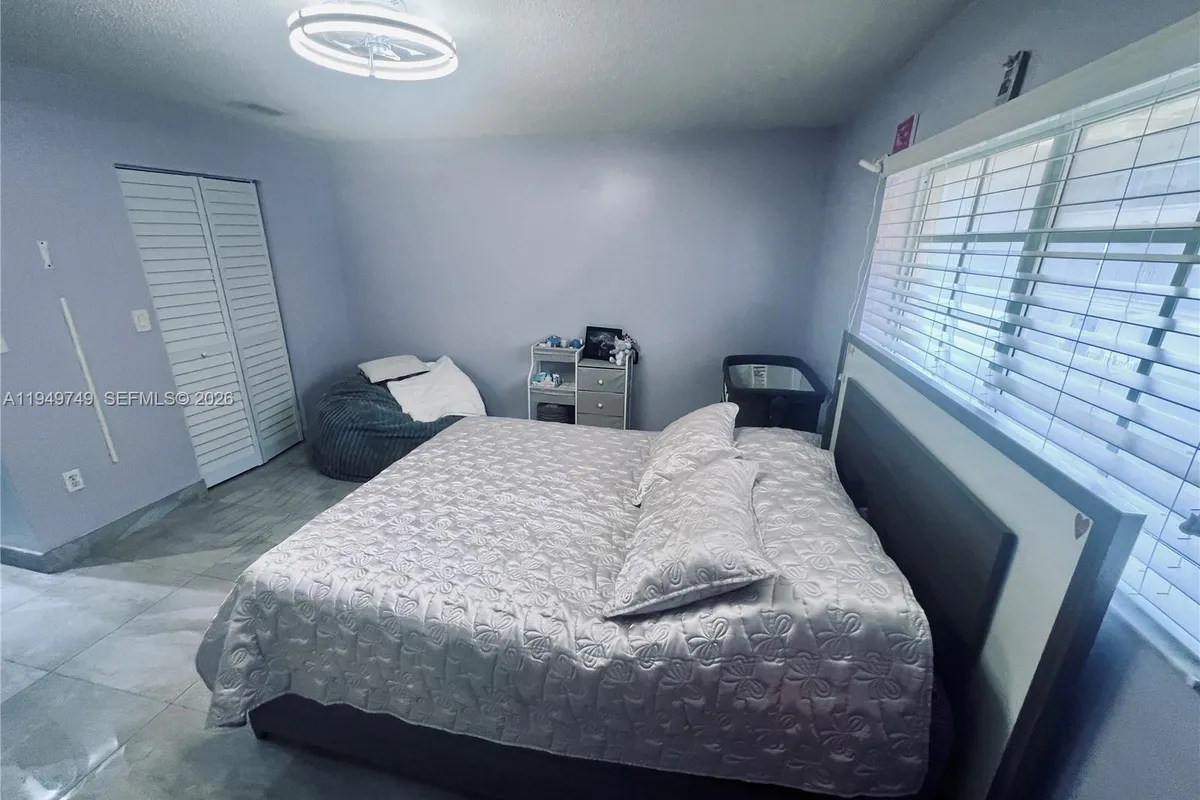 8851 NW 119th St # 5221, Hialeah Gardens FL 33018