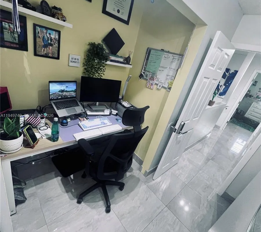 8851 NW 119th St # 5221, Hialeah Gardens FL 33018