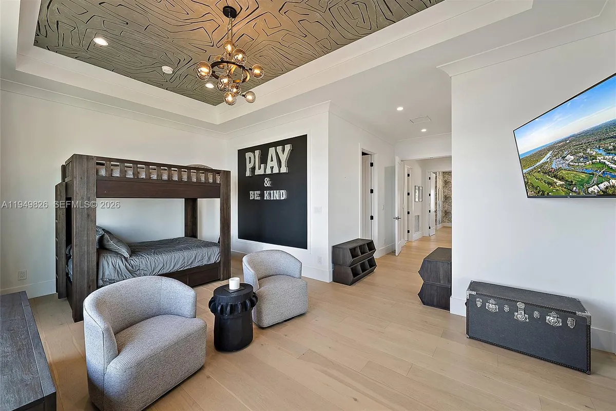 9 Bamboo Ln, Jupiter FL 33458