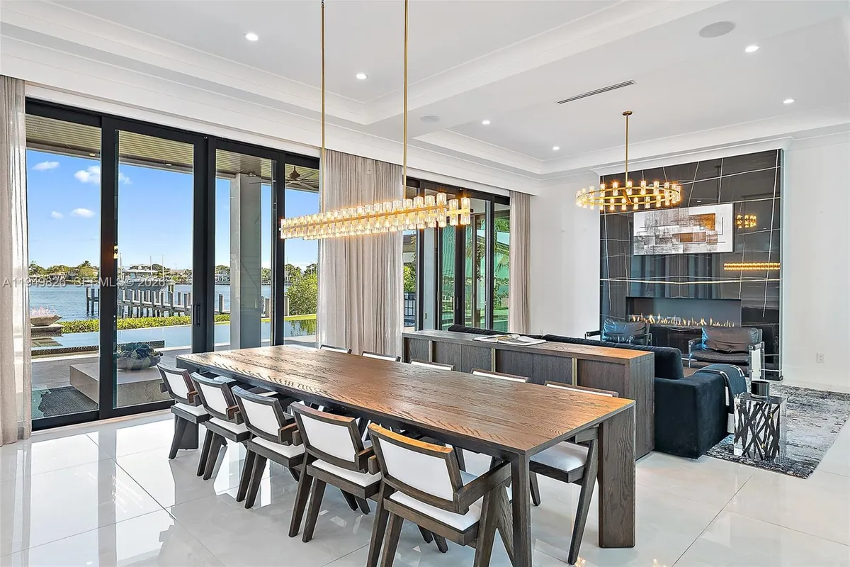 9 Bamboo Ln, Jupiter FL 33458