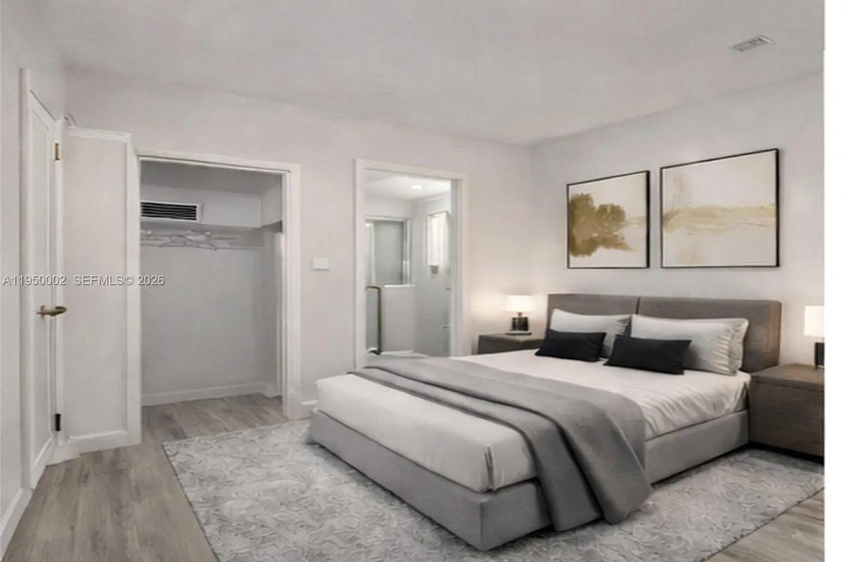 11075 SW 221st Ter, Miami FL 33170