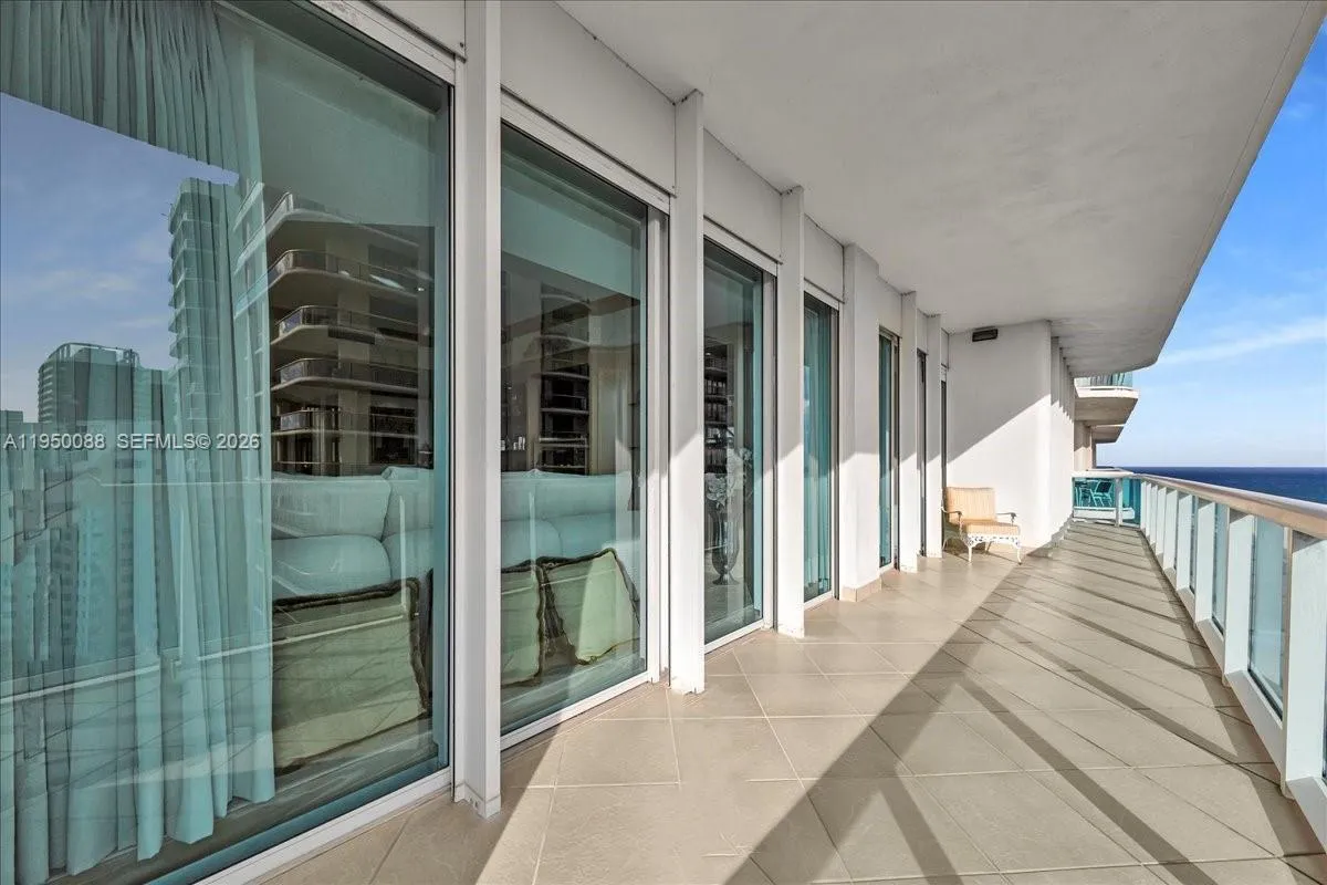 10101 Collins Ave, Bal Harbour FL 33154