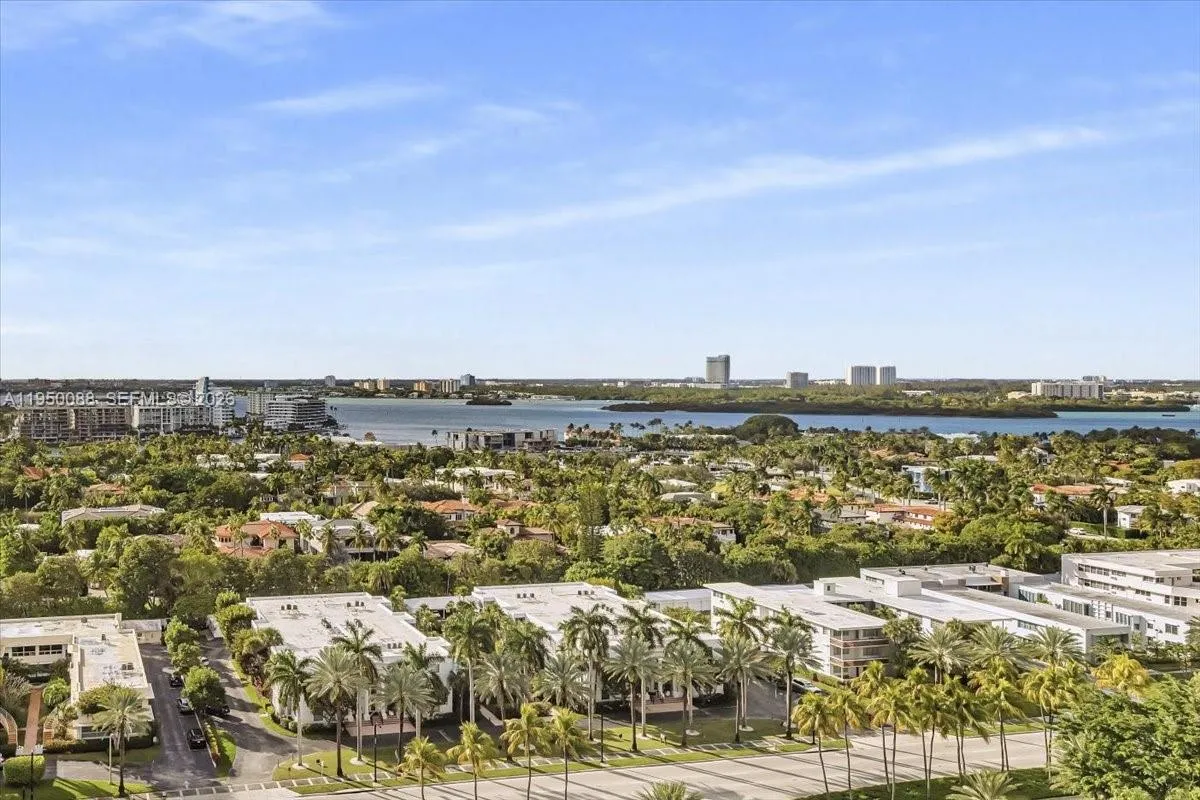 10101 Collins Ave, Bal Harbour FL 33154