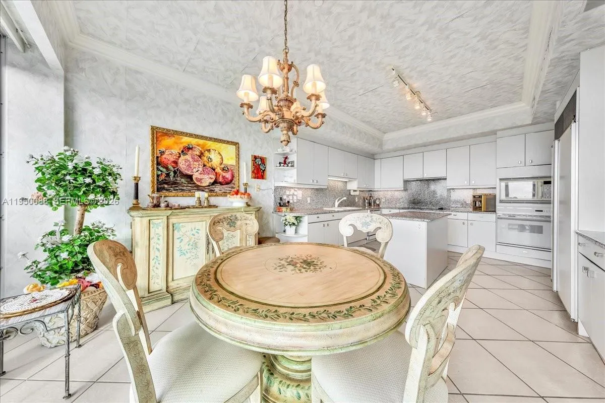 10101 Collins Ave, Bal Harbour FL 33154