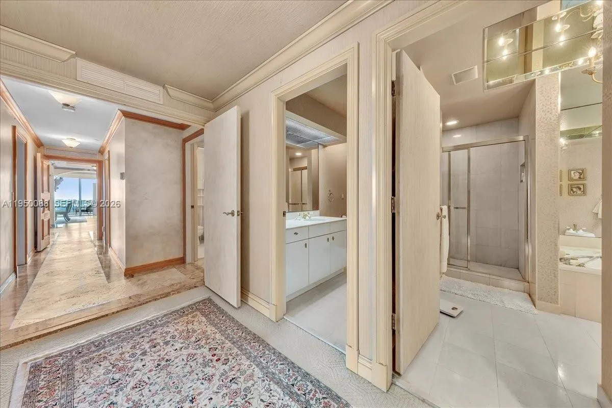 10101 Collins Ave, Bal Harbour FL 33154