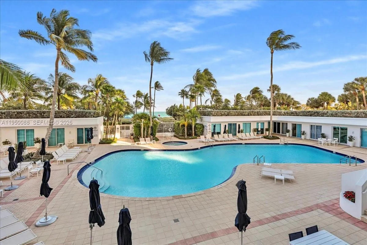 10101 Collins Ave, Bal Harbour FL 33154