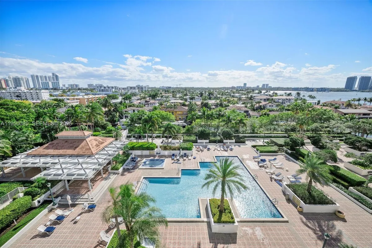 1000 E Island Blvd # 803, Aventura FL 33160