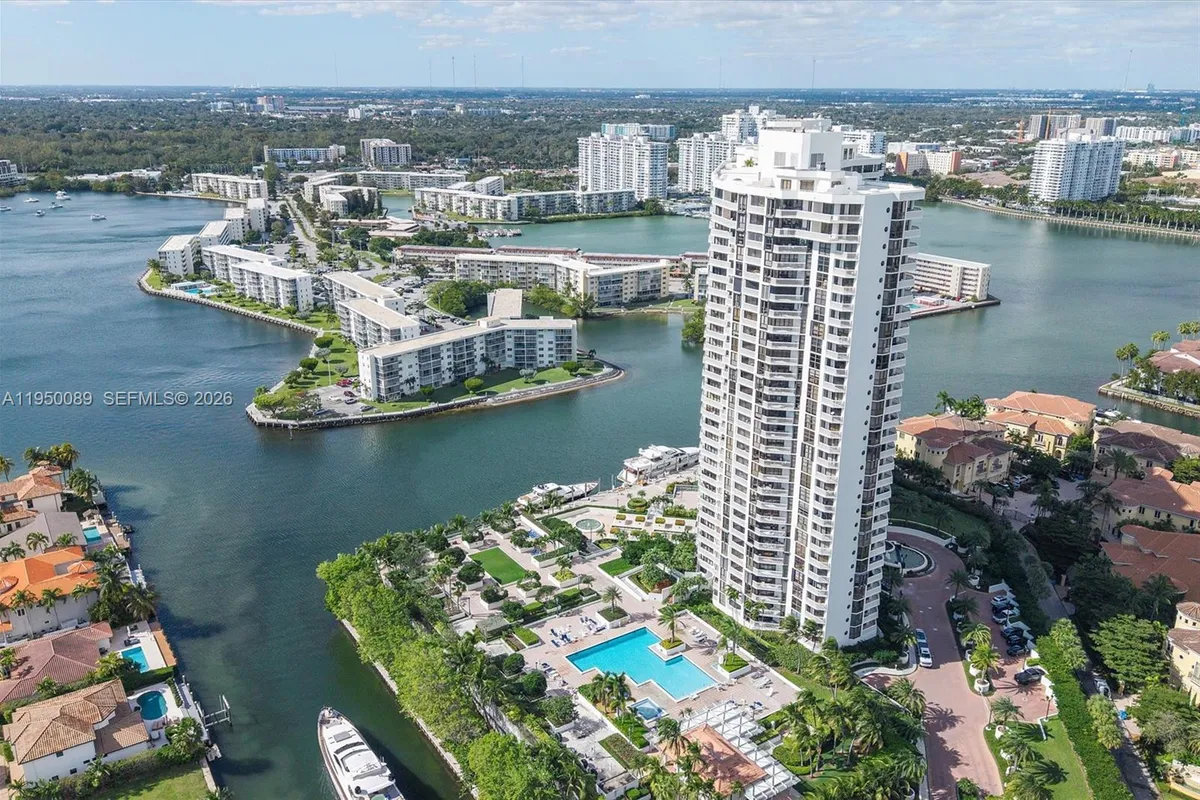 1000 E Island Blvd # 803, Aventura FL 33160